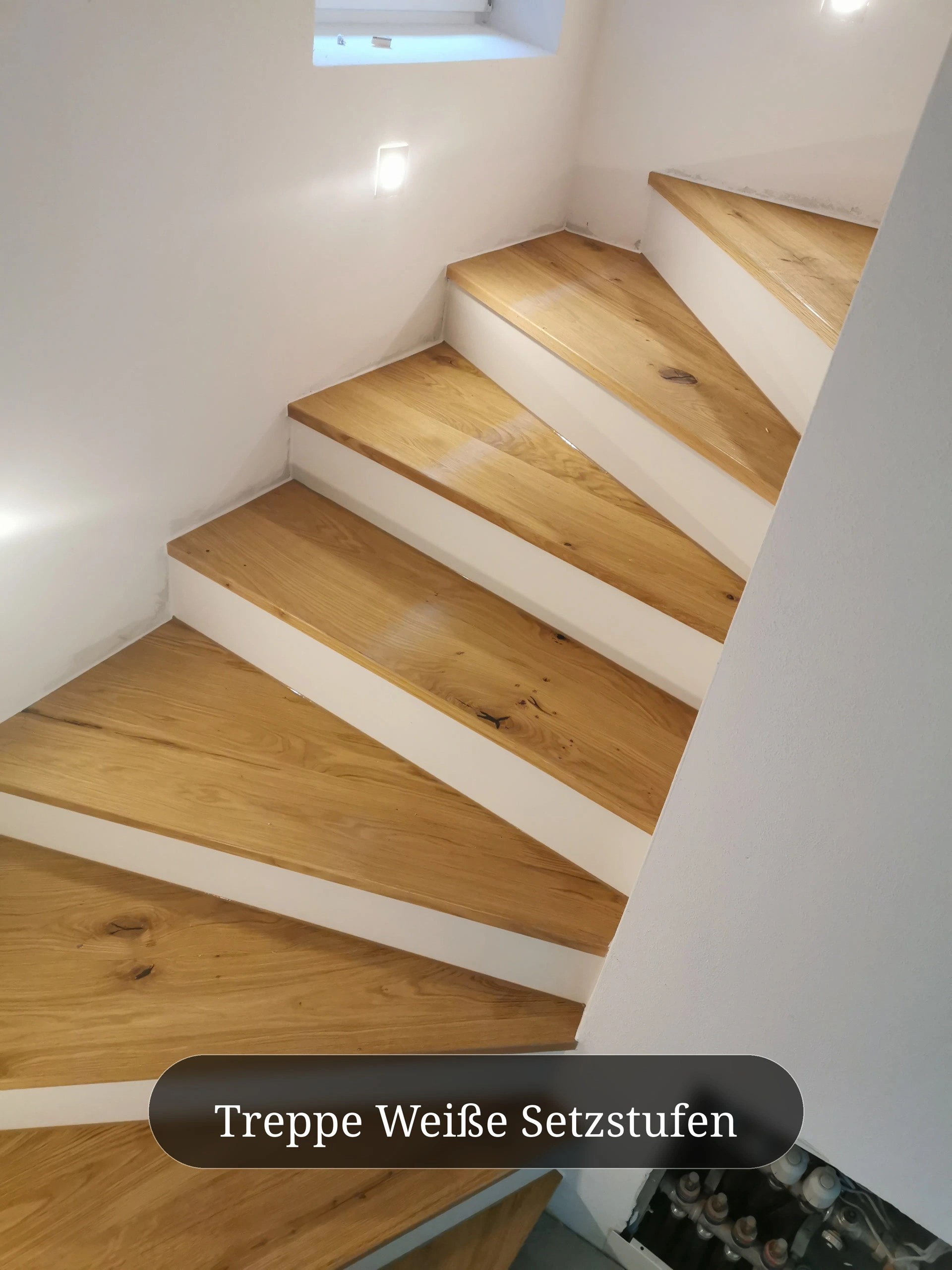 Treppe Weiße Setzstufen